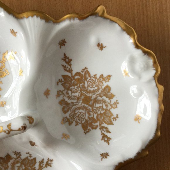 Hand painted Porcelain de France three section serving plate handled gold floral - Picture 3 of 7